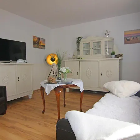 Achtern De Heeg In شقة *