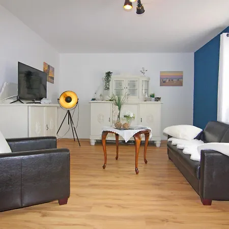 Achtern De Heeg In Apartment Ueckermunde